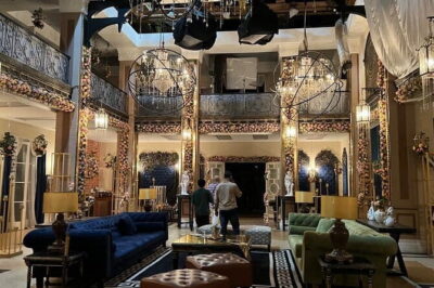 Private Bollywood Tour with Transport - Dance, costumes, makeup, and how songs get made