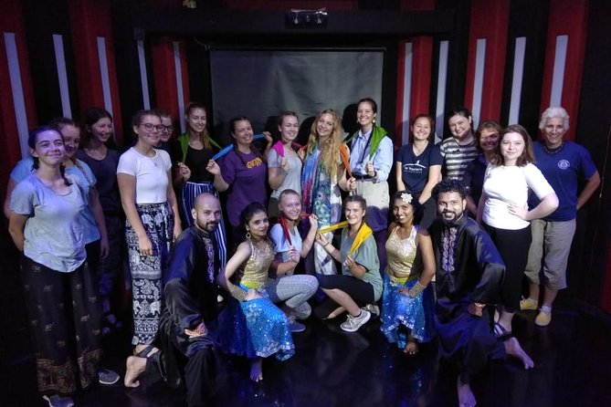 Private Bollywood with Slum Tour Inclusive of Guide and Transport - Studio rules during shooting: how to stay cool and get the best experience
