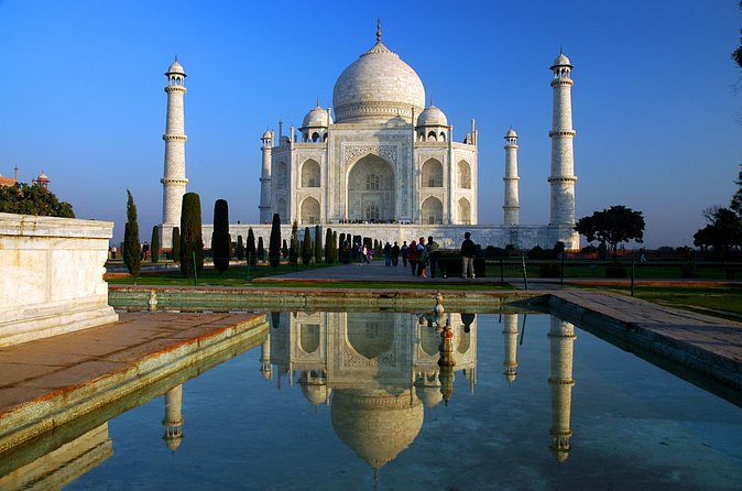 Same Day Tour from Mumbai to Taj Mahal and Agra With Flights - Price and value: what you’re really paying for