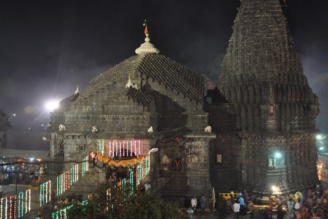 Temples & Vineyards: Private Tour to Nashik from Mumbai - Sula Vineyards Wine Tasting After Temple Time