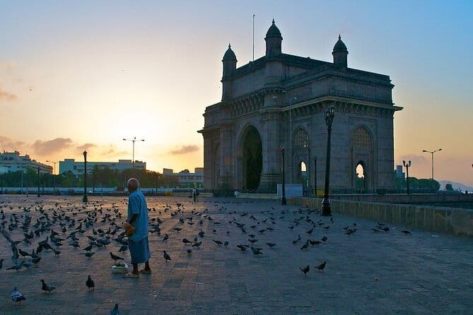 The Mumbai by Dawn Early Morning Tour - Chhatrapati Shivaji Maharaj Terminus (CST): architecture with real foot traffic