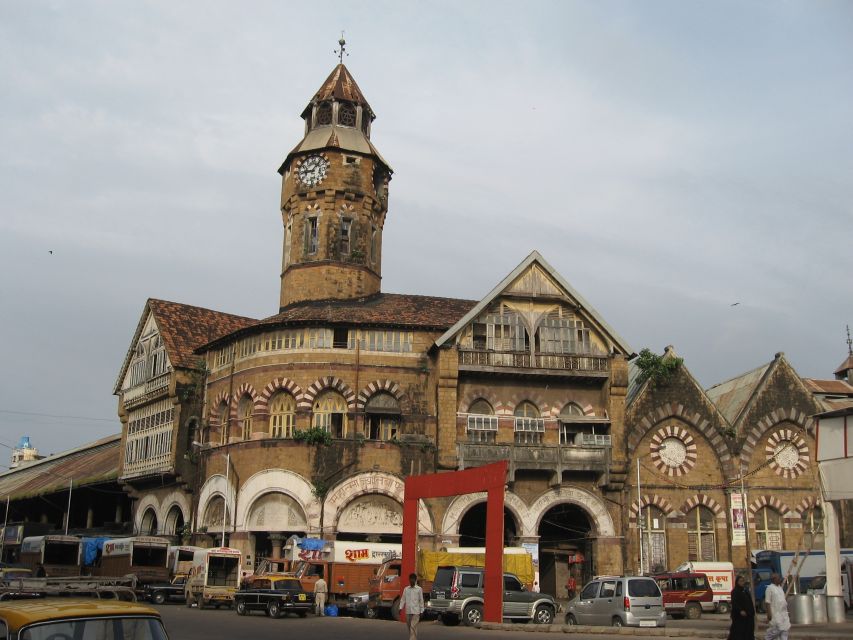 The Mumbai by Dawn Tour - Gateway of India at sunrise: the visual opener